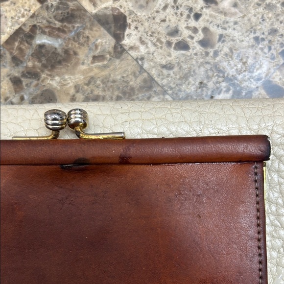 Dooney & Bourke Cream and Brown Leather Clutch - Picture 4 of 10